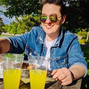 Meet your Posher, Sage